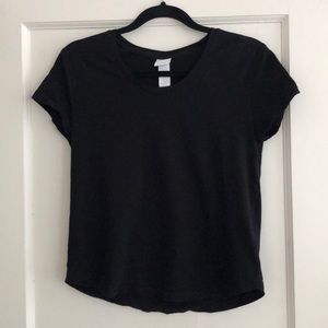 H&M classic black tee